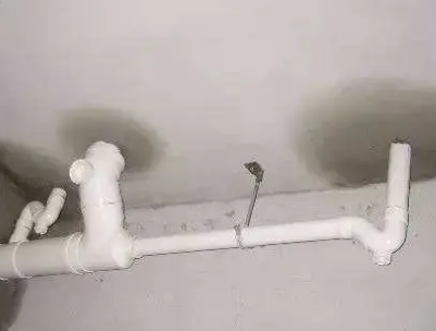 镇巴卫生间测漏水的几种情景